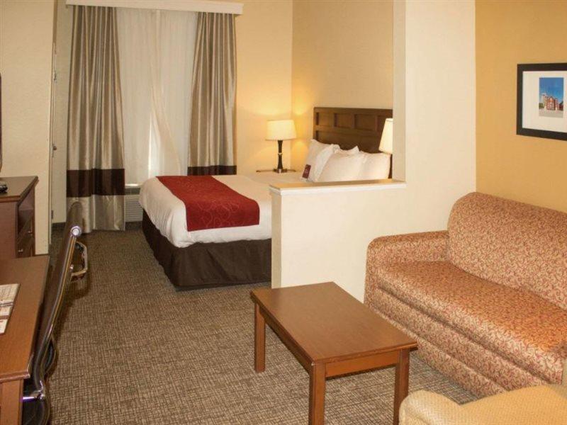 Comfort Suites Montgomery East Monticello Dr Buitenkant foto