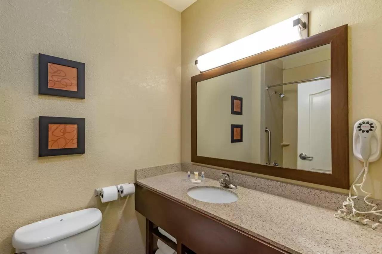 Comfort Suites Montgomery East Monticello Dr Buitenkant foto