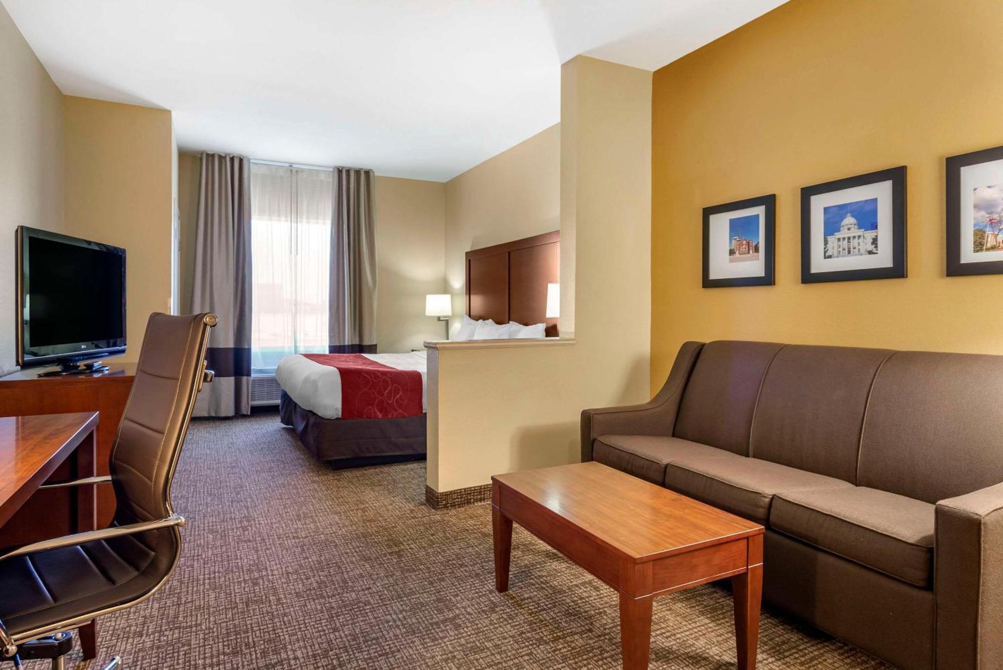 Comfort Suites Montgomery East Monticello Dr Buitenkant foto